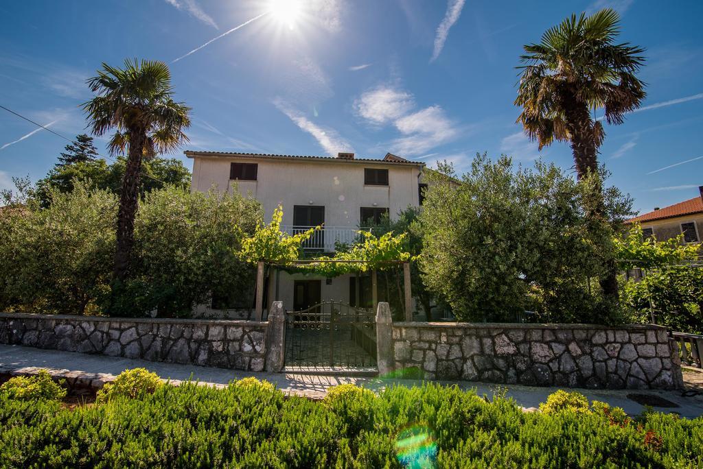Apartments Maestral Malinska Εξωτερικό φωτογραφία